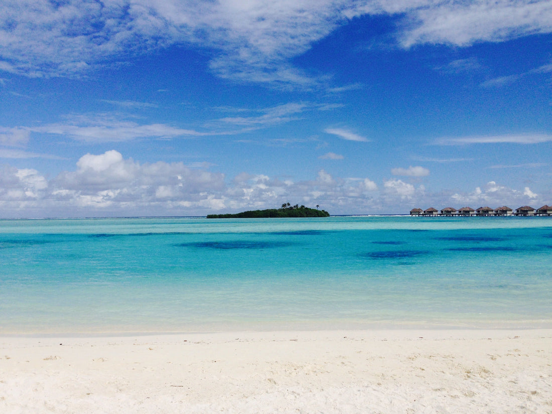 Insel Malediven Privatfoto. Sicherheit für Kinder im Wasser