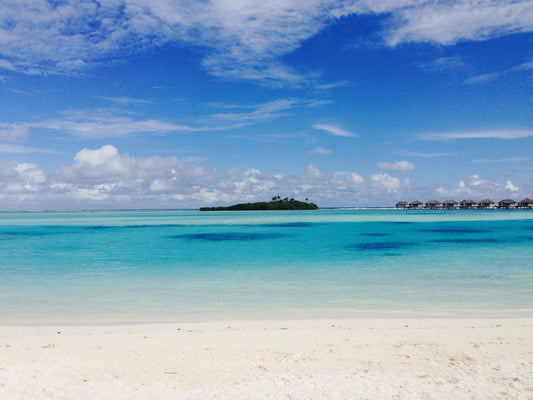 Insel Malediven Privatfoto. Sicherheit für Kinder im Wasser